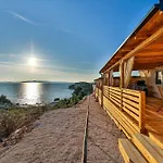 Mobile House Sol 度假居