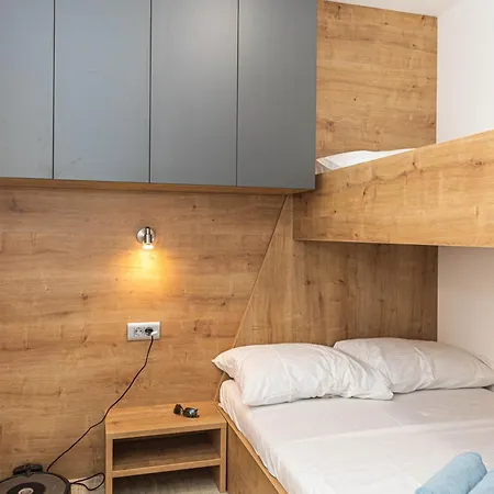 Mobile House Sol *