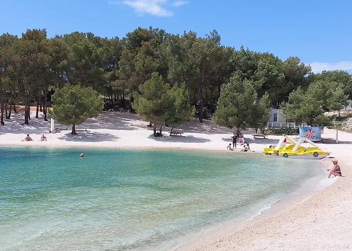 Mobile House Sol بيت للعطل *