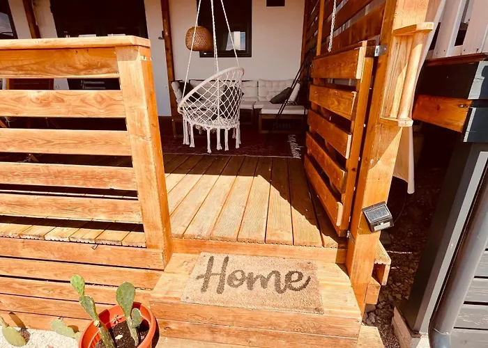 Mobile House Sol بيت للعطل *